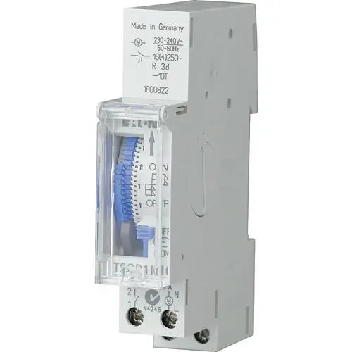 EATON Series connection time switch 24 hrs., segments, autonomy, 1 TLE